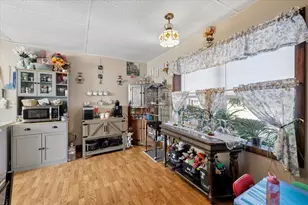 254 Court St, Laconia, NH 03246 - Photo 9