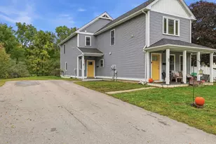 55 Prospect St, Dover, NH 03820 - Photo 3