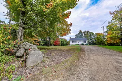 127 Beard Road, New Boston, NH 03070 - Photo 3