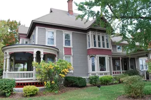1889 Elm St, Manchester, NH 03104 - Photo 1