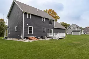 125 Meaderboro Rd, Rochester, NH 03867 - Photo 3