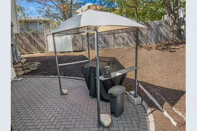 606 Hanover Street, Manchester, NH 03104 - Photo 5