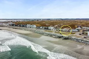611 Ocean Blvd, Hampton, NH 03842 - Photo 1
