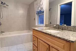 18 Windsor Dr, Amherst, NH 03031 - Photo 21