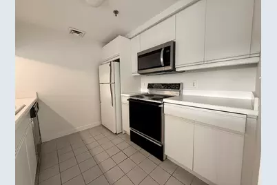 12 Mountain Laurels Drive #308, Nashua, NH 03062 - Photo 7