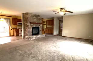 43 Fotene St, Nashua, NH 03062 - Photo 9