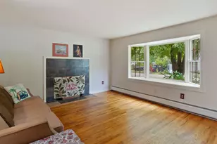84 Locke Rd, Hampton, NH 03842 - Photo 7