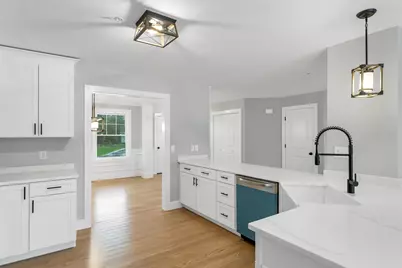 11 Robin Way #2, Chester, NH 03036 - Photo 7