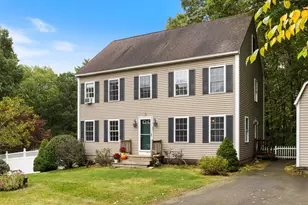 26 Kacie Ln, Danville, NH 03819 - Photo 3
