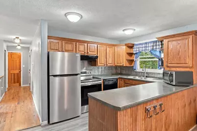 382 Perley Avenue, Pembroke, NH 03275 - Photo 9