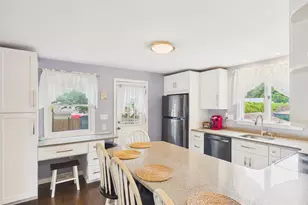 350 Lake St, Nashua, NH 03060 - Photo 9
