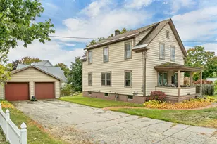 17 Shepard St, Laconia, NH 03249 - Photo 3