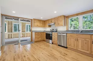 36 Winnicut Rd, Greenland, NH 03840 - Photo 5