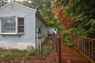 216 Friendship Ave, Pembroke, NH 03275 - Photo 25