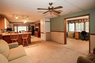 216 Friendship Ave, Pembroke, NH 03275 - Photo 3