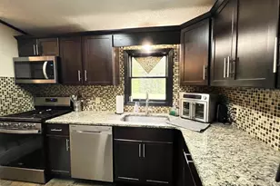 156 N River Rd, Epping, NH 03042 - Photo 3