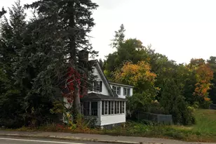 436 Elm St, Laconia, NH 03246 - Photo 5