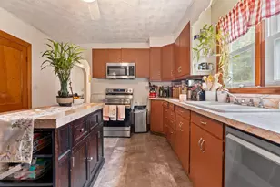238 S Lincoln St, Manchester, NH 03103 - Photo 11