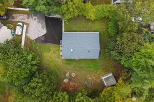 20 Highland Ln, Manchester, NH 03109 - Photo 7