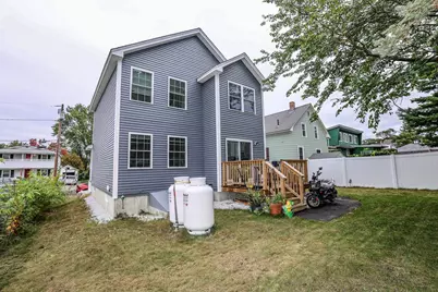37 Longwood Avenue, Manchester, NH 03109 - Photo 5