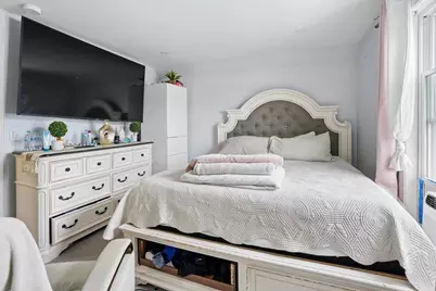 131 Riley Avenue, Manchester, NH 03103 - Photo 15