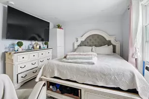 131 Riley Ave, Manchester, NH 03103 - Photo 15