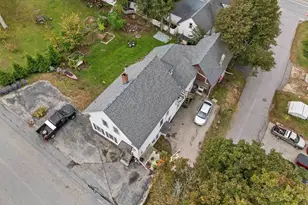 17 Manchester St, Pittsfield, NH 03263 - Photo 17