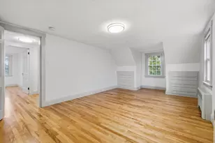 112 Mammoth Rd, Manchester, NH 03109 - Photo 23