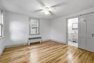 112 Mammoth Road, Manchester, NH 03109 - Photo 17