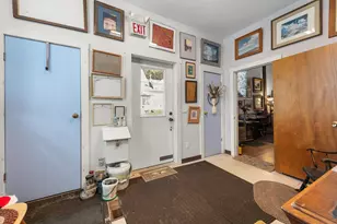 34 Spring St, Bristol, NH 03222 - Photo 7