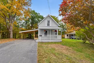 66 Lafayette St, Claremont, NH 03743 - Photo 3