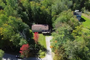 28 Edelweiss Dr, Bethlehem, NH 03574 - Photo 3