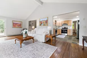 292 S Pleasant St, New London, NH 03257 - Photo 7