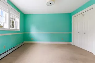 292 S Pleasant St, New London, NH 03257 - Photo 29