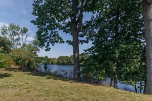 28 Walden Pond Dr, Nashua, NH 03064 - Photo 43
