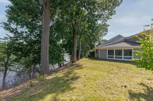 28 Walden Pond Dr, Nashua, NH 03064 - Photo 45