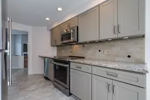 28 Walden Pond Dr, Nashua, NH 03064 - Photo 21