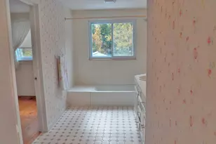 231 W Meadow Rd, Bradford, NH 03221 - Photo 13