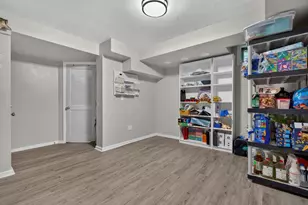 141 Eastwind Dr, Manchester, NH 03104 - Photo 35