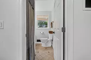 141 Eastwind Dr, Manchester, NH 03104 - Photo 23