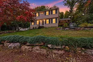141 Eastwind Dr, Manchester, NH 03104 - Photo 1