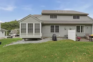17 Centerview Rd, Atkinson, NH 03811 - Photo 3