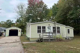 573 Washington St, Barrington, NH 03825 - Photo 1