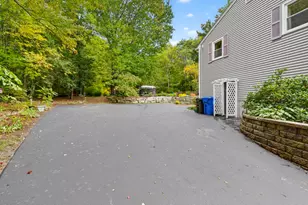 36 Noyes Rd, Londonderry, NH 03053 - Photo 53