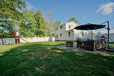 365 Shattuck Way, Newington, NH 03801 - Photo 5