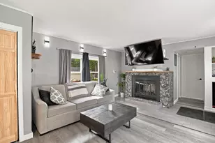 24 Buffy St, Rochester, NH 03867 - Photo 7