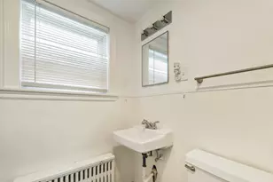 24 Messer St, Laconia, NH 03246 - Photo 19