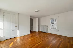 24 Messer St, Laconia, NH 03246 - Photo 17