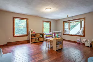 381 Slip Rd, Greenfield, NH 03047 - Photo 9