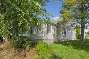 64 Hampton Meadows, Hampton, NH 03842 - Photo 3
